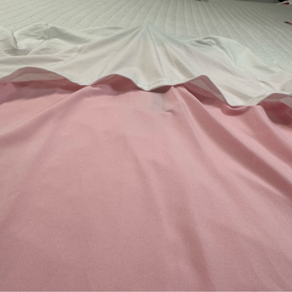 Sansoleil SunGlow Zip Mock Pink And White Long Sleeves UV 50+
Cooling - Picture 13 of 14